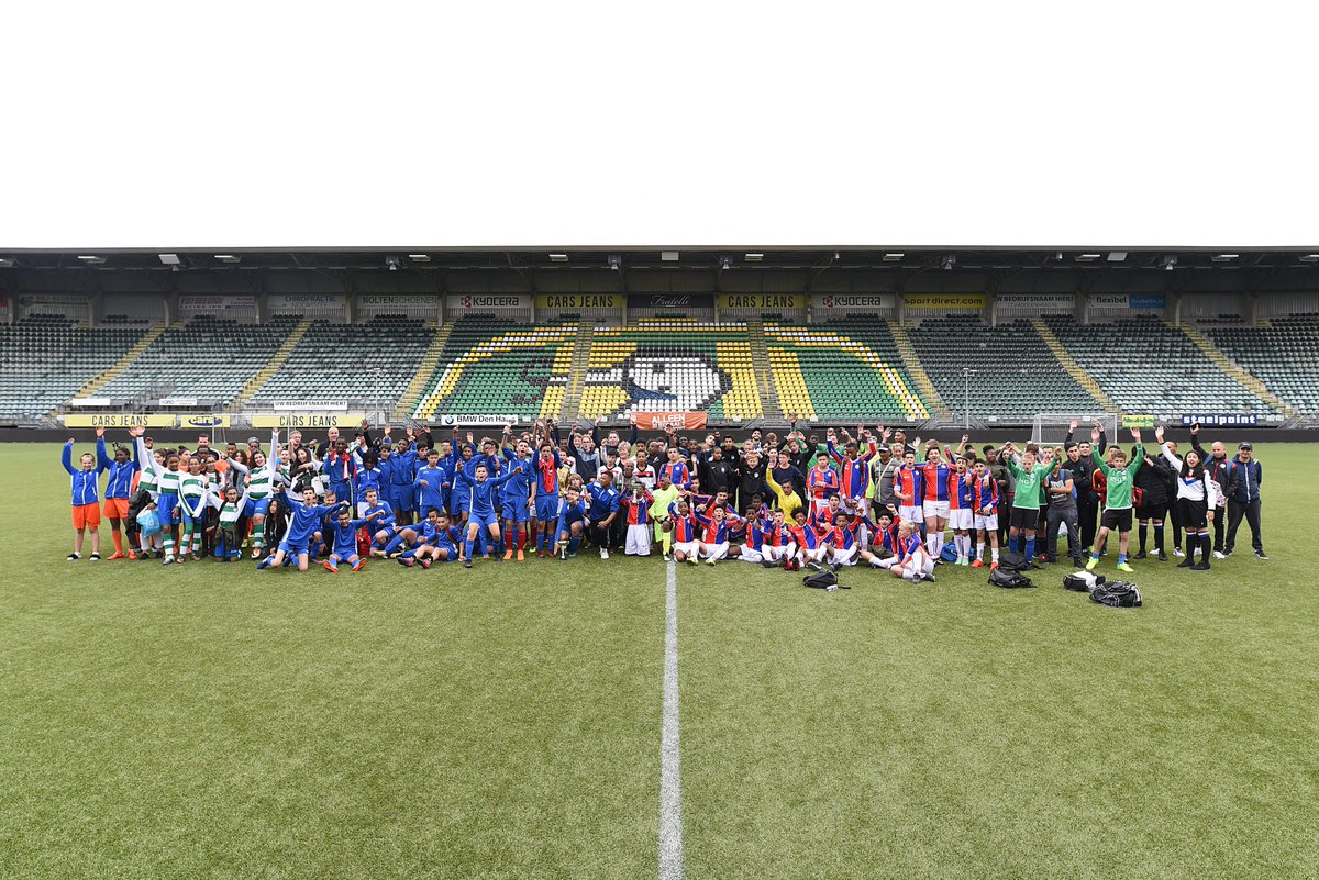 We kijken terug op een geslaagd toernooi! Bekijk hier alle foto’s: alleenjijbepaalt.nl/ajb-eindtoerno…
