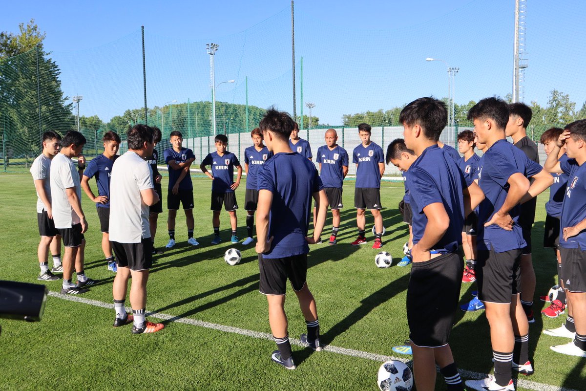 サッカー日本代表 Auf Twitter U 19日本代表チームが先ほどカザンに到着しました 日本代表 のトレーニングパートナーを務め ワールドカップを戦う選手を間近で見ることで刺激を得てもらうことをねらいとしたもの 現地クラブとの練習試合も行い 10月のafcu 19選手権へ