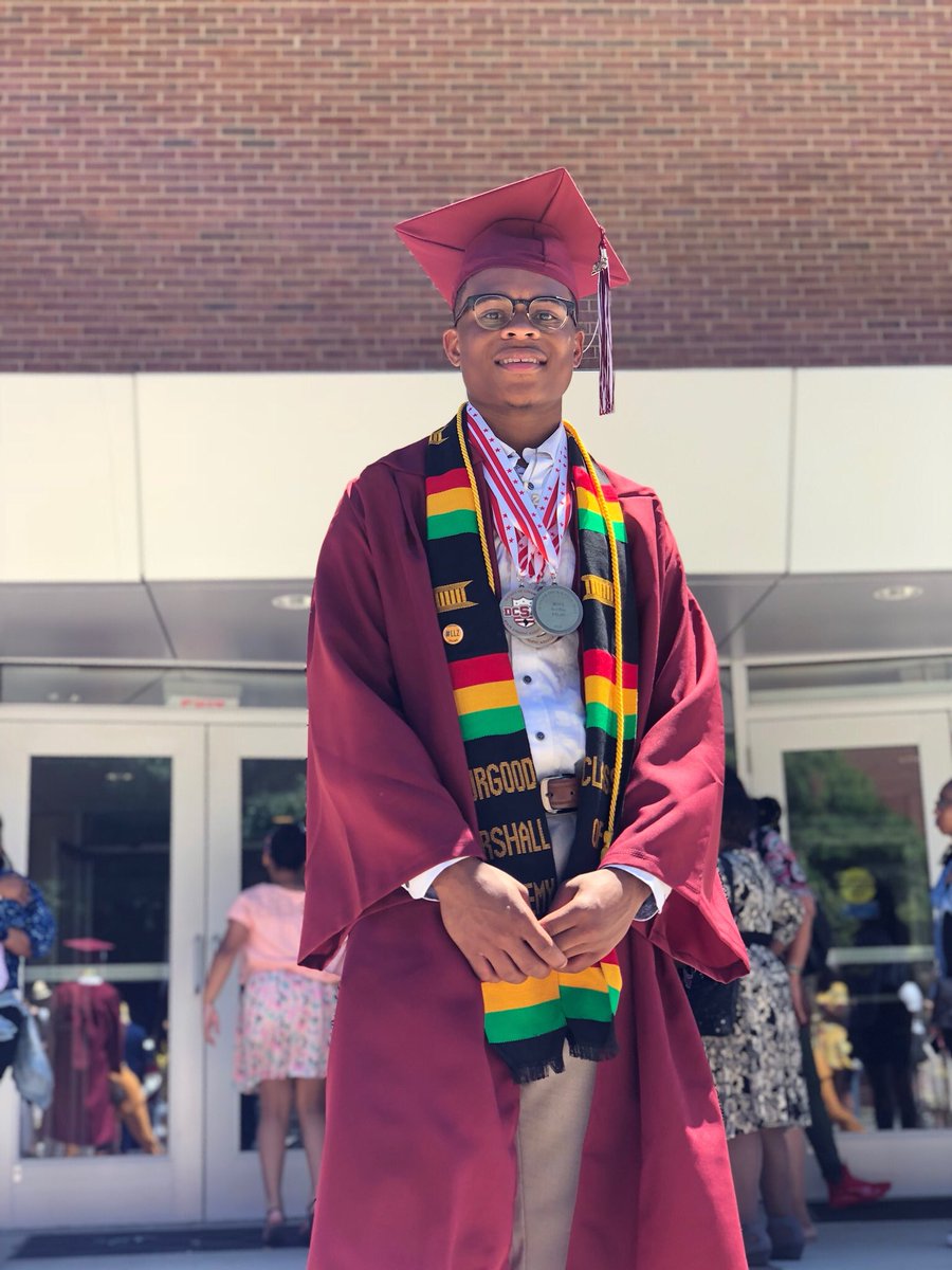 zionkelly18's tweet photo. We are officially TMA alumni 👨‍🎓 , me and my brother Zaire❤️ ! I honestly would not have done if I didn’t have the love and support from my family, friends, mentors, teachers, and my bro Savion. ❤️On to the next chapter in life 🙏🏽 📖 https://t.co/UhmyrUMFlH