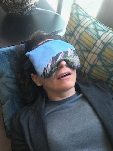 gilyutin's tweet photo. Thnx to Susan #mindfulworks for providing the perfect accessory to wrap up the #REDF18 Parter Retreat! #flatirons eye pillow @REDFworks #socent #redfaccelerator https://t.co/Sxv2gzmLsD