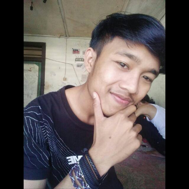 sonyy208's tweet photo. Kumis bawah lebat https://t.co/Gsu7AGxnqf