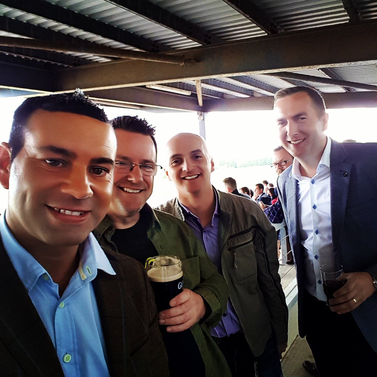 mmagi11's tweet photo. #DownpatrickRaces 👌 https://t.co/UyPzzquNHk