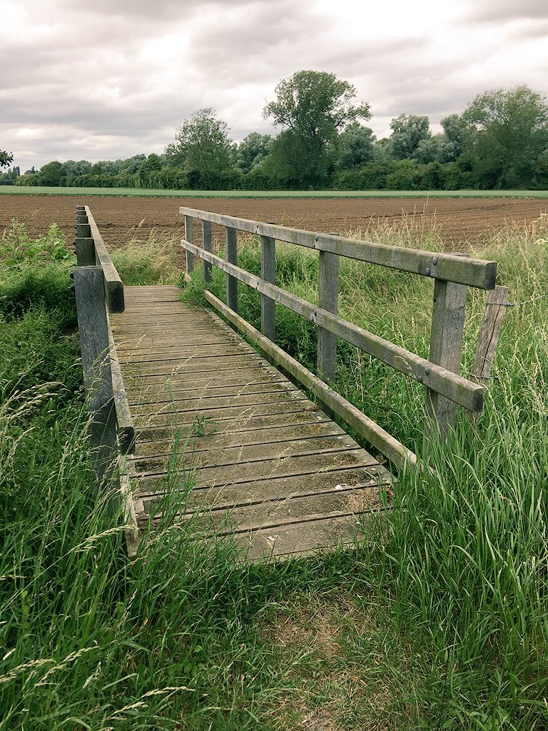 Sustrans_East's tweet photo. Been out at the Welland Cut to take a look at the proposed route (&amp; bridge) the Northern Footpath Forum have been trying to create for ten years. I hope we can help. #Peakirk #Beautiful #Countryside https://t.co/BfmHvAJtNW