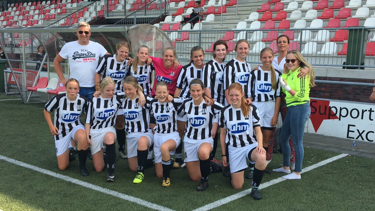 RKSV NEO MO17-1 wint het eerste Novon meidentoernooi bij Excelsior ‘31 in Rijssen. De finale werd met 1:0 gewonnen van Colmschate ‘33 uit Deventer. #neo #rksvneo <a href="/RKSVNEO/">RKSV NEO</a> <a href="/GirlpowerNEO/">GirlpowerNEO</a> <a href="/excelsior31/">SV Excelsior'31</a>