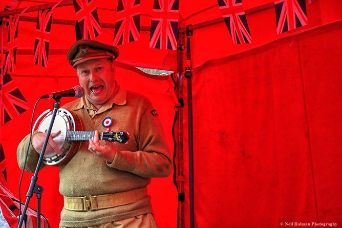 NeilHolman3's tweet photo. Wartime Bridgend 2018 #WartimeBridgend #BridgendBites #CF31BID #VisitBridgend https://t.co/TiaYbDg9bw