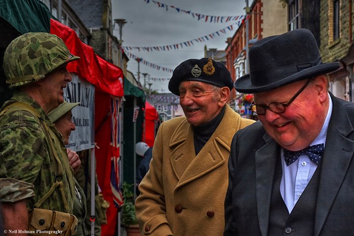 NeilHolman3's tweet photo. Wartime Bridgend 2018 #WartimeBridgend #BridgendBites #CF31BID #VisitBridgend https://t.co/TiaYbDg9bw