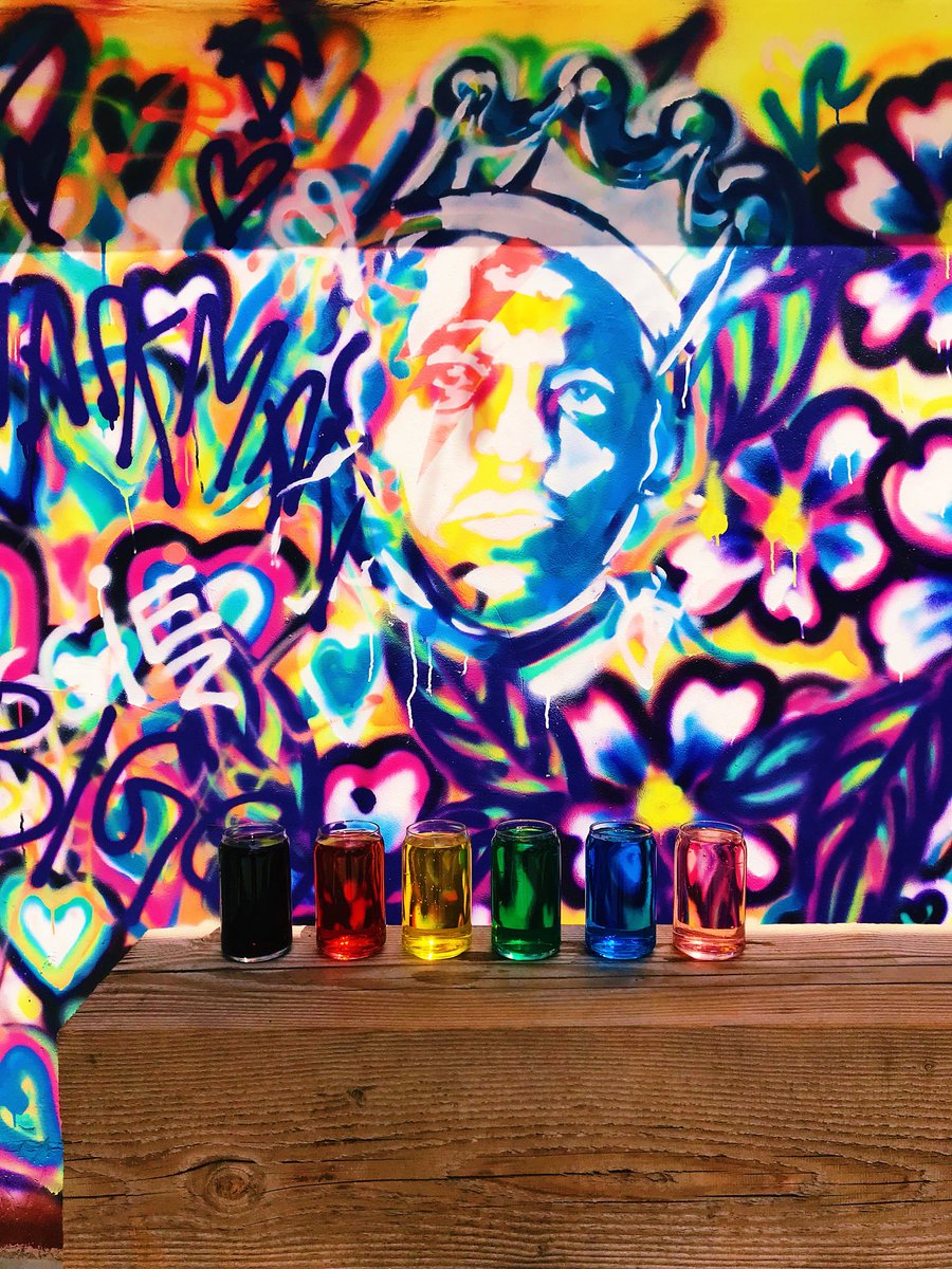 snackmrktbar's tweet photo. ❤️🧡💛 P R I D E 💚💙💜
So many things to celebrate! Join us for select 🌈 $5 DRINK SPECIALS🌈 all day in honour of York Region Pride! #pride #yorkregionpride #love #newmarket #snackmrkt https://t.co/dc7bjDx0l8