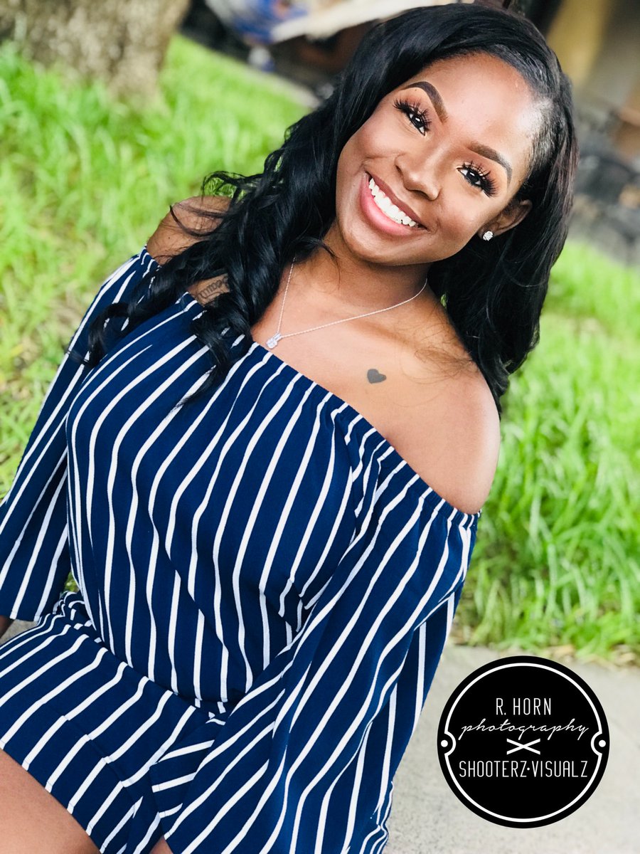 ShotsByRay's tweet photo. Beautiful black woman 😍 ✊🏾

Shot x @ShotsByRay / #RHornPhotography #ShooterzVisualz 

Book your shoot now!!! 📸 

(For videos contact @ShooterzVisualz) 💎 https://t.co/UZ0OboUBxJ