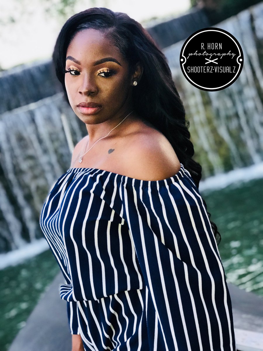 ShotsByRay's tweet photo. Beautiful black woman 😍 ✊🏾

Shot x @ShotsByRay / #RHornPhotography #ShooterzVisualz 

Book your shoot now!!! 📸 

(For videos contact @ShooterzVisualz) 💎 https://t.co/UZ0OboUBxJ