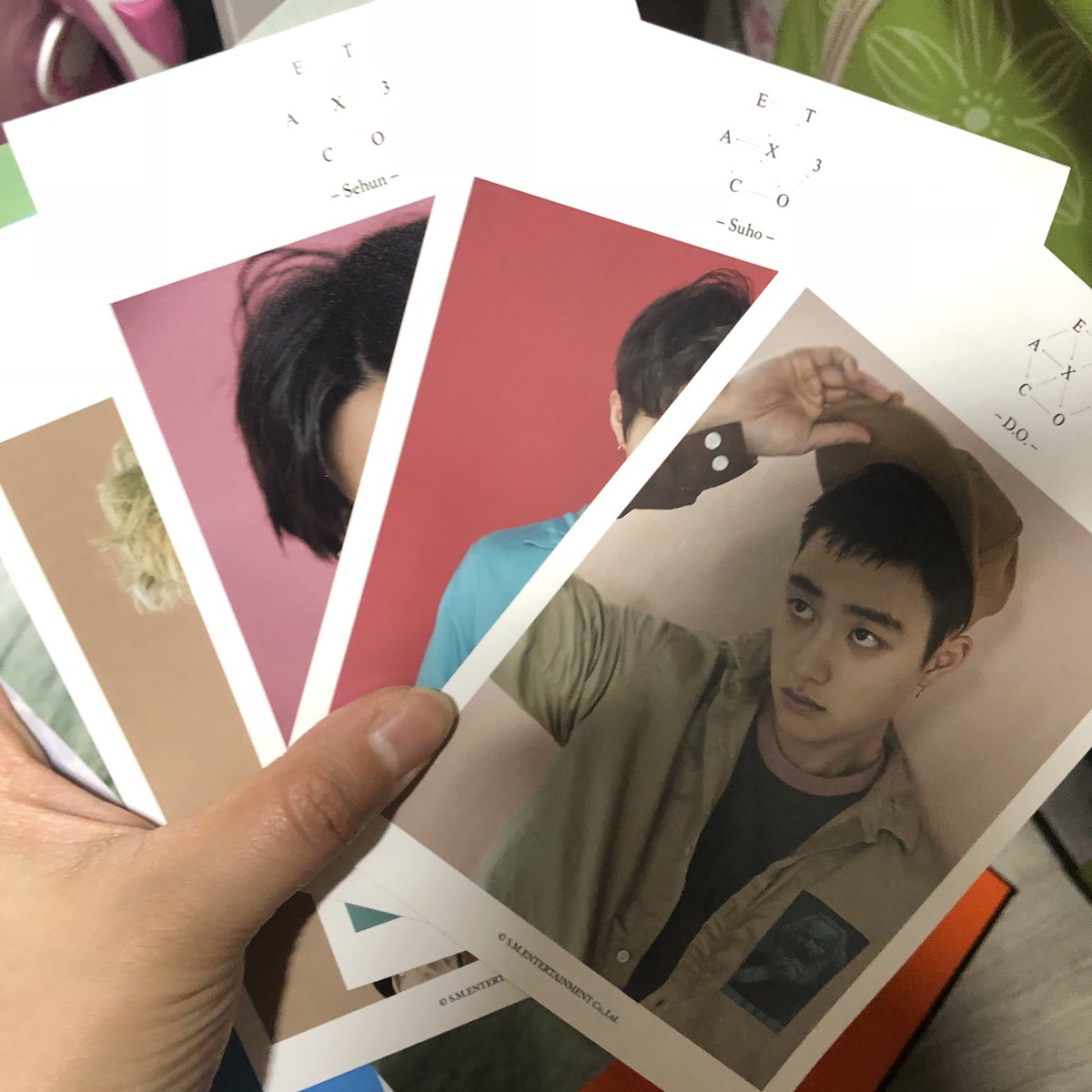 exact_exo's tweet photo. 개봉안한 굿즈, 경수 사진앨범, 엑소 공굿 https://t.co/YhBnQJeJhX