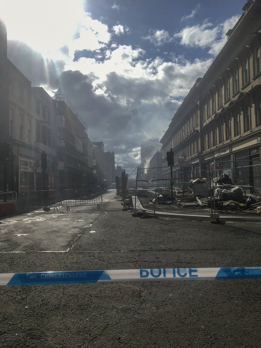 DiscvrScotland's tweet photo. Glasgow sauchiehall street right now after last nights Art School Fire. #glasgowfire #GlasgowArtSchool https://t.co/oeuQN59JVo
