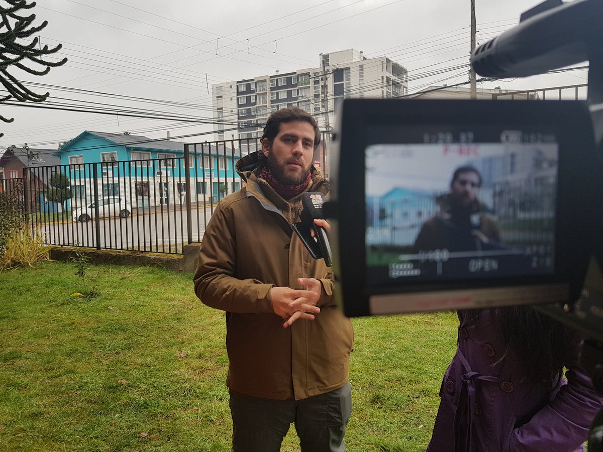 diego_ibanezc's tweet photo. Seguimos conversando con la comunidad y distintos medios locales. Desde las 13 hrs vamos por @radiosantamaria Coyhaique 102.3 FM y @radiolasnieves Radio Las Nieves 102.9 FM en Puerto Aysén. https://t.co/j9HoQoe1t1