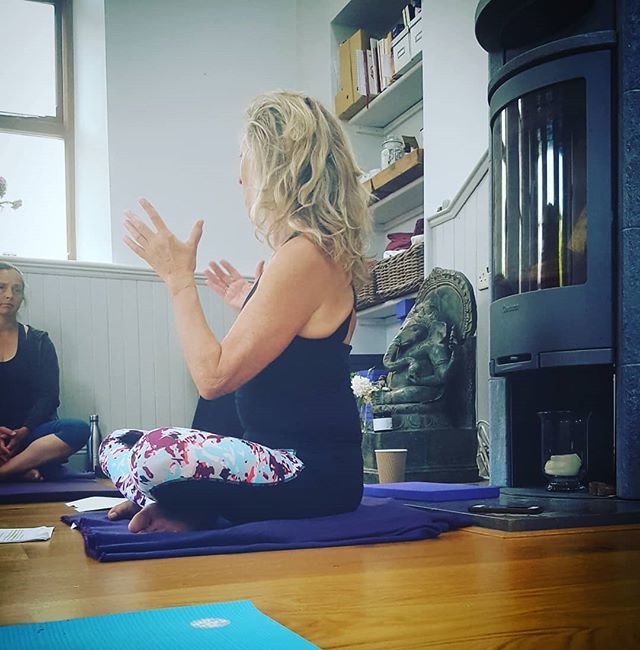 LinziHarrocks's tweet photo. Some things just happen.
I don't recall why I booked this weekend @yogaatthespace .. i knew I felt I wanted some feminine ashtanga teaching.
My go to get away is Studland.  After coming here last year for a week.

Day1 of 2 of Kathy Cooper. 
… https://t.co/iB82syAlIL https://t.co/CAn3ntbuOX