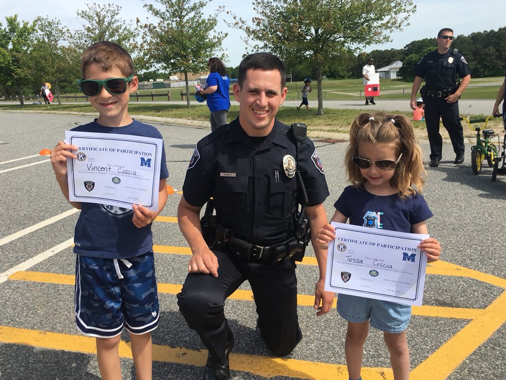 LaBellePaulm's tweet photo. Kiwanis Bike Rally at KC Coombs! Thank @Mashpeepolice and Mashpee Recreation #WeareMashpee @PDeBoerMPS https://t.co/wdZtm4jdlu