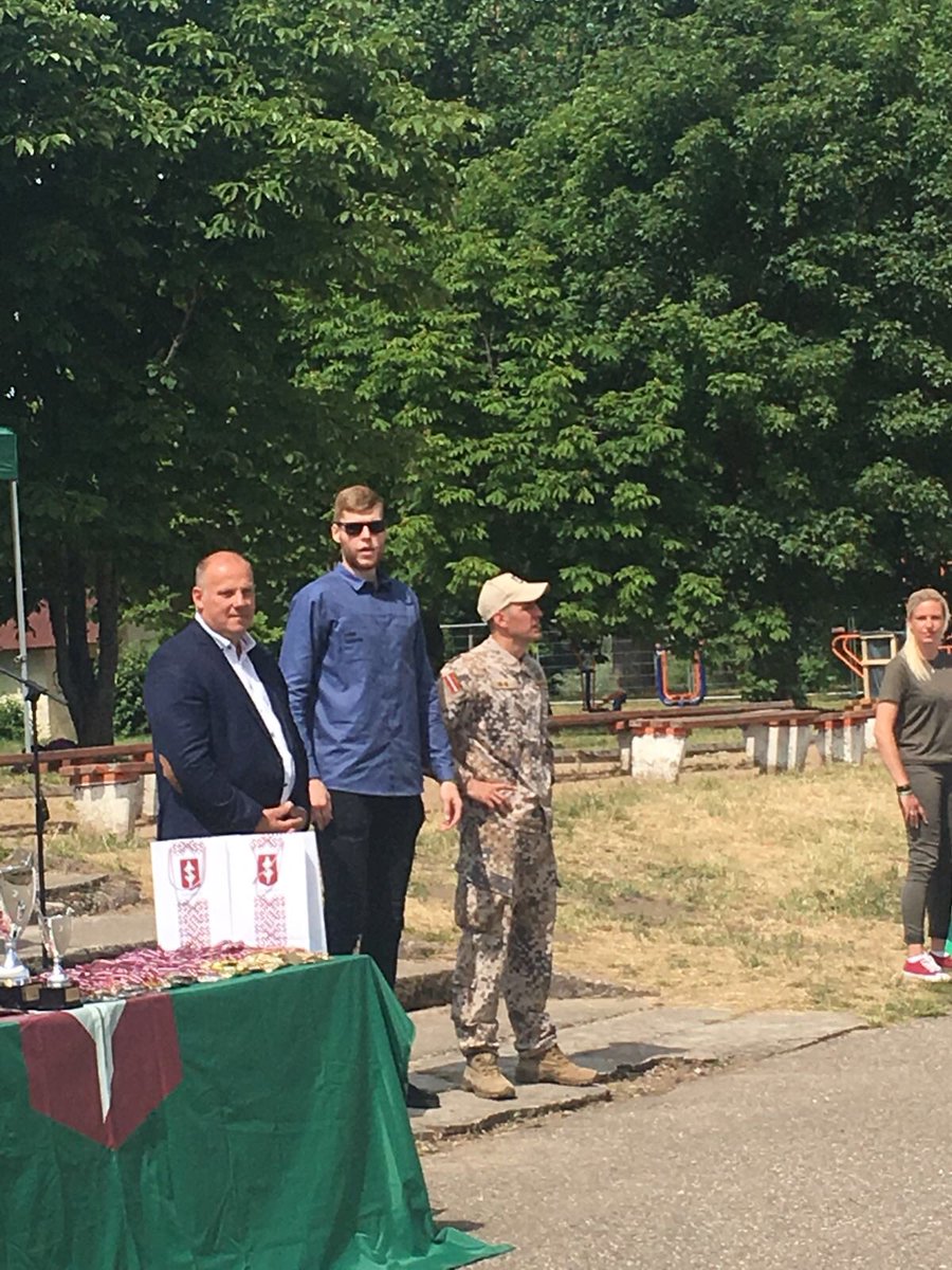 RaimondsBrg's tweet photo. @Jaunsardze Sporta spēles noslēgušās! Audziet Latvijai, lai Latvija lepojas ar Jums! Gandarījums, ka Jaunsardzes rindas ik gadu aug! https://t.co/ZG0zeaeBa4