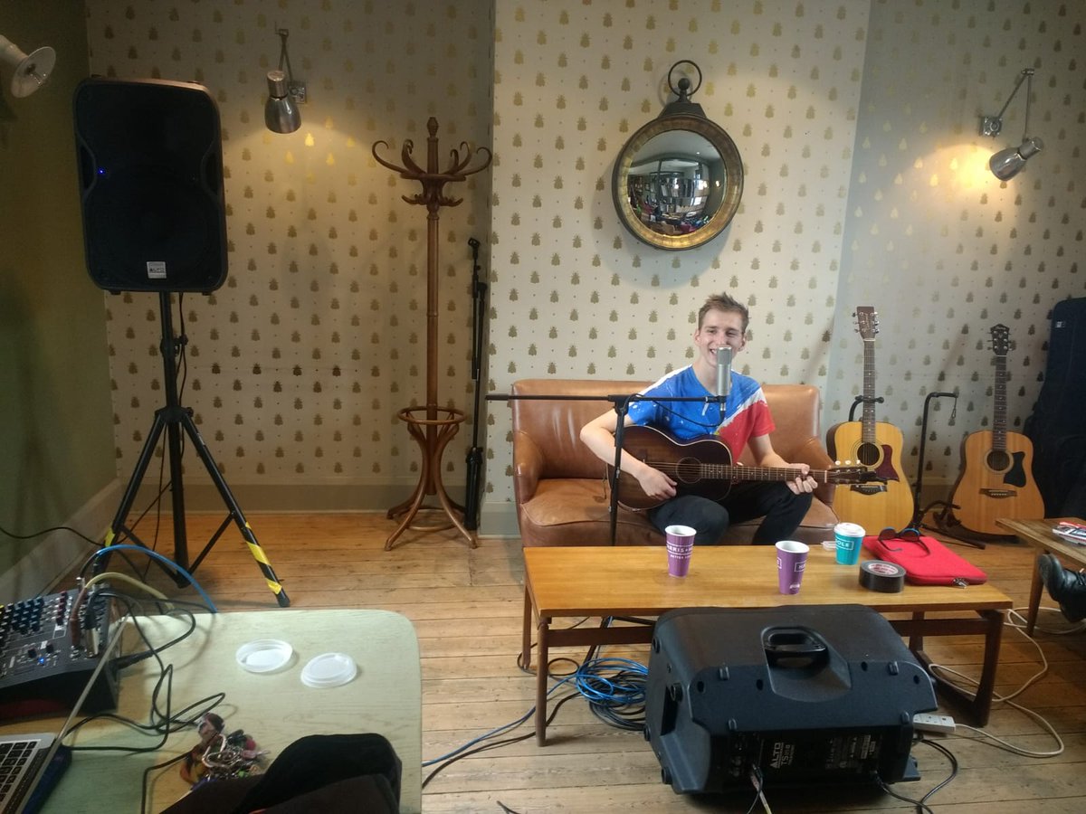HHGuildford's tweet photo. Getting ready for our afternoon fundraising charity gig for Cherry Trees! Gig starts at 4, guitar lessons from 2. £5 entry, small coffee included! Upstairs closing for the gig so come along! 🎸🎤 https://t.co/BHFmi6Dhgq