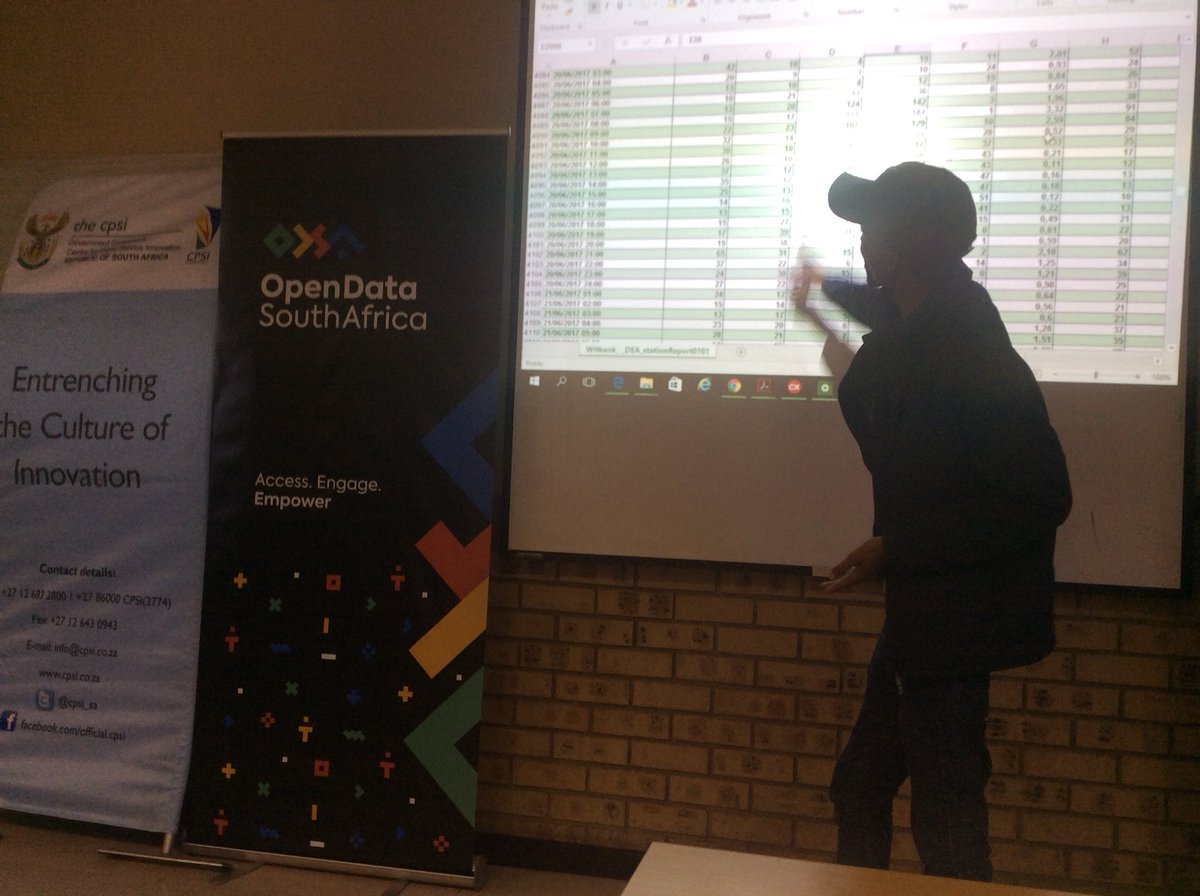 TiyaniTee's tweet photo. Building applications with Open Data to enable better environment #AirQualityHack @OpenDataZA @Geekulcha https://t.co/KsJxrkvmiE