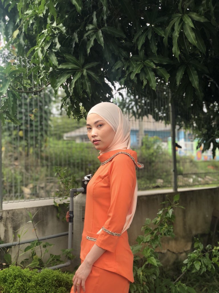 aisyarhan's tweet photo. Raya kedua adalah hari outdoor shoot sesh. Hehe. Happy eid everyone. Enjoy your day!
#rayakedua #2ndraya #ootdraya #OOTDRAYA2018 #EidMubarak2018 #raya2018 https://t.co/Drwzep9QqS