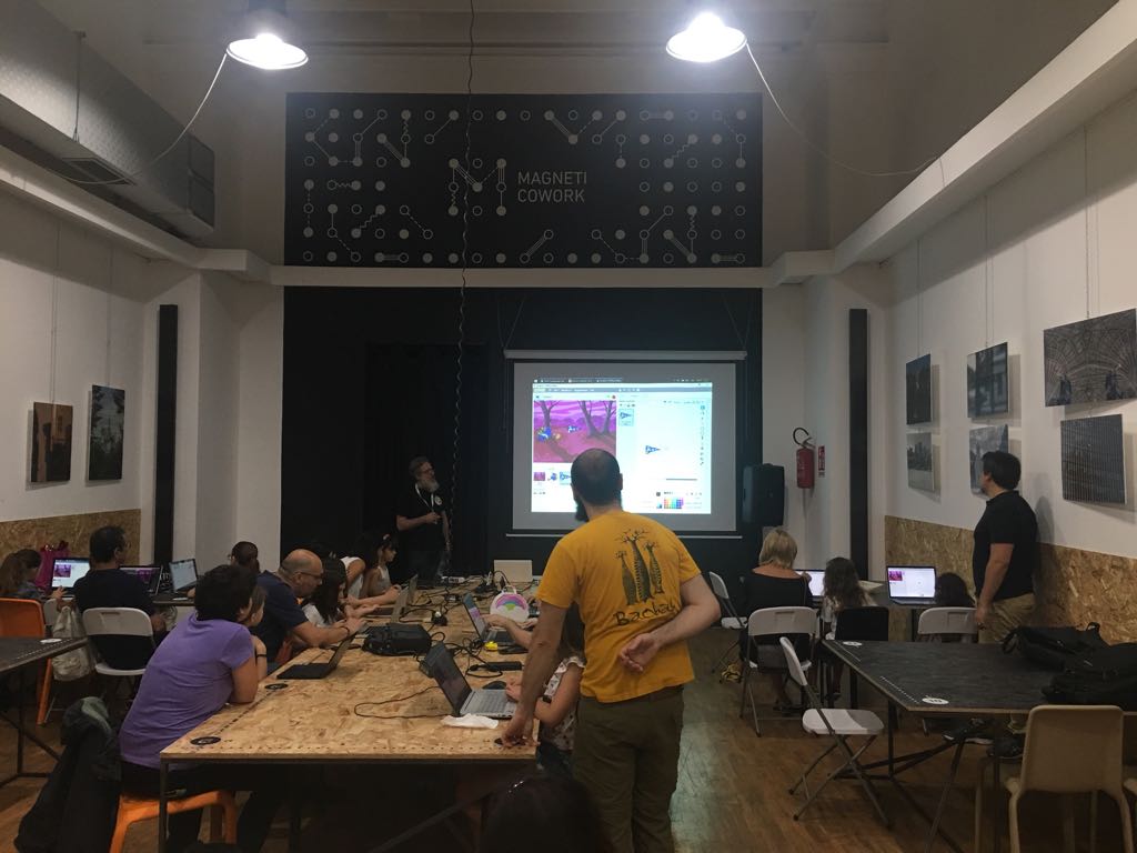 CoderDojoPA's tweet image. Oggi, da @magneticoworkpa a #Palermo, abbiamo tenuto una lezione su @scratch alle nostre #CoderDojoGirls Info: caliaesemenza.it/2018/06/11/cod… #parity