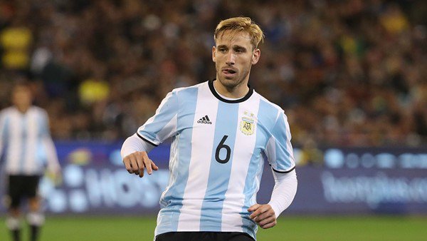 PalazzoFabi's tweet photo. #Rusia2018 #VamosArgentina #MercedesPresente
🇦🇷 #LucasBiglia 🇦🇷 https://t.co/kl722SjZP6