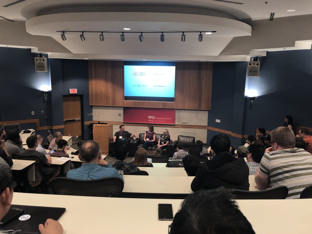 BookSadprasid's tweet image. @julesmaitland founder of @CivicTechFred & Olga from #Fredericton @learningcodenb sharing more info about their great initiatives happening in the region @maritimedevcon #maritimedevcon