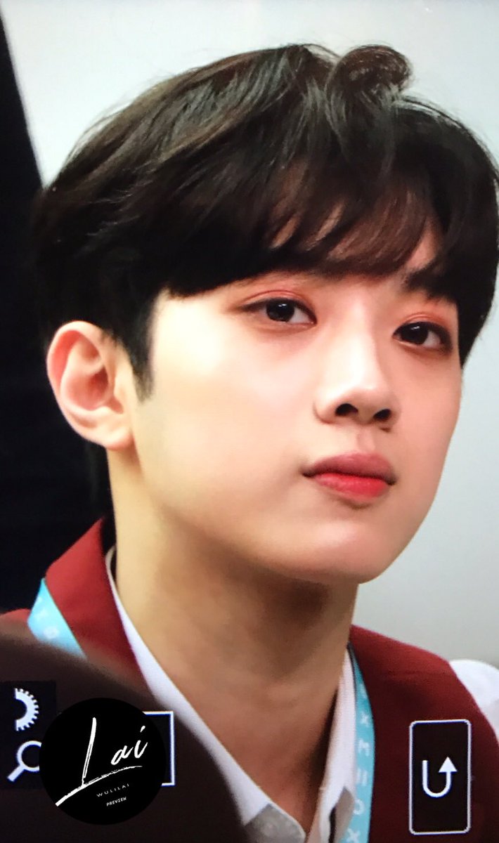 wulilai's tweet photo. #라이관린 #賴冠霖 180616 상암팬싸 프리뷰 
관린이 오늘 왕자님이야! https://t.co/6xJluWcxcH