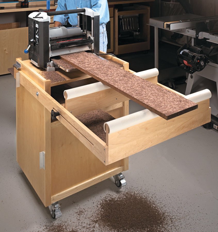 PlansNOW's tweet photo. Make your shop workhorse even more productive with this handy Mobile Planer Cart.  Get the step-by-step plans here: https://t.co/sExwH27Dwh

#woodworking #diy #shopcart #planerstand #woodworkingplans https://t.co/JqjQTneNg9