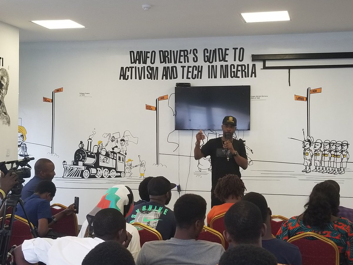 CivicHive's tweet photo. @RuggedyBaba speaking to the audience about how to end the scourge of the SARS. "They need to be approachable and drop the god mentality.
#EndSARS #EndSARSBrutality
#EndSARSHackathon https://t.co/NmtRfrW1fR