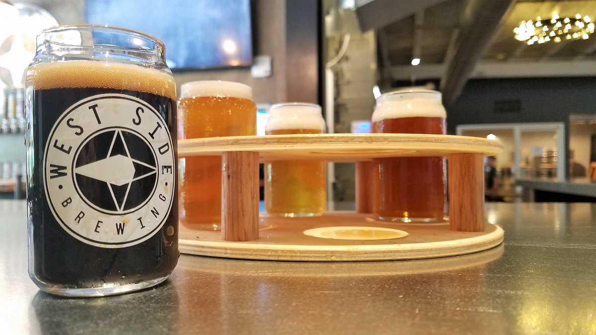 It's TOUR DAY!!! We have some seats left on our 11:45 Cincy Original Tasting Tour to <a href="/13BelowBrewery/">13 Below Brewery</a> <a href="/WestSideBrewing/">West Side Brewing</a> <a href="/rhinegeist/">Rhinegeist</a>  and @taftsalehouse (brewporium). Join us! Get 10% off with DadLovesBeer2018 🍻 fareharbor.com/embeds/book/ci…