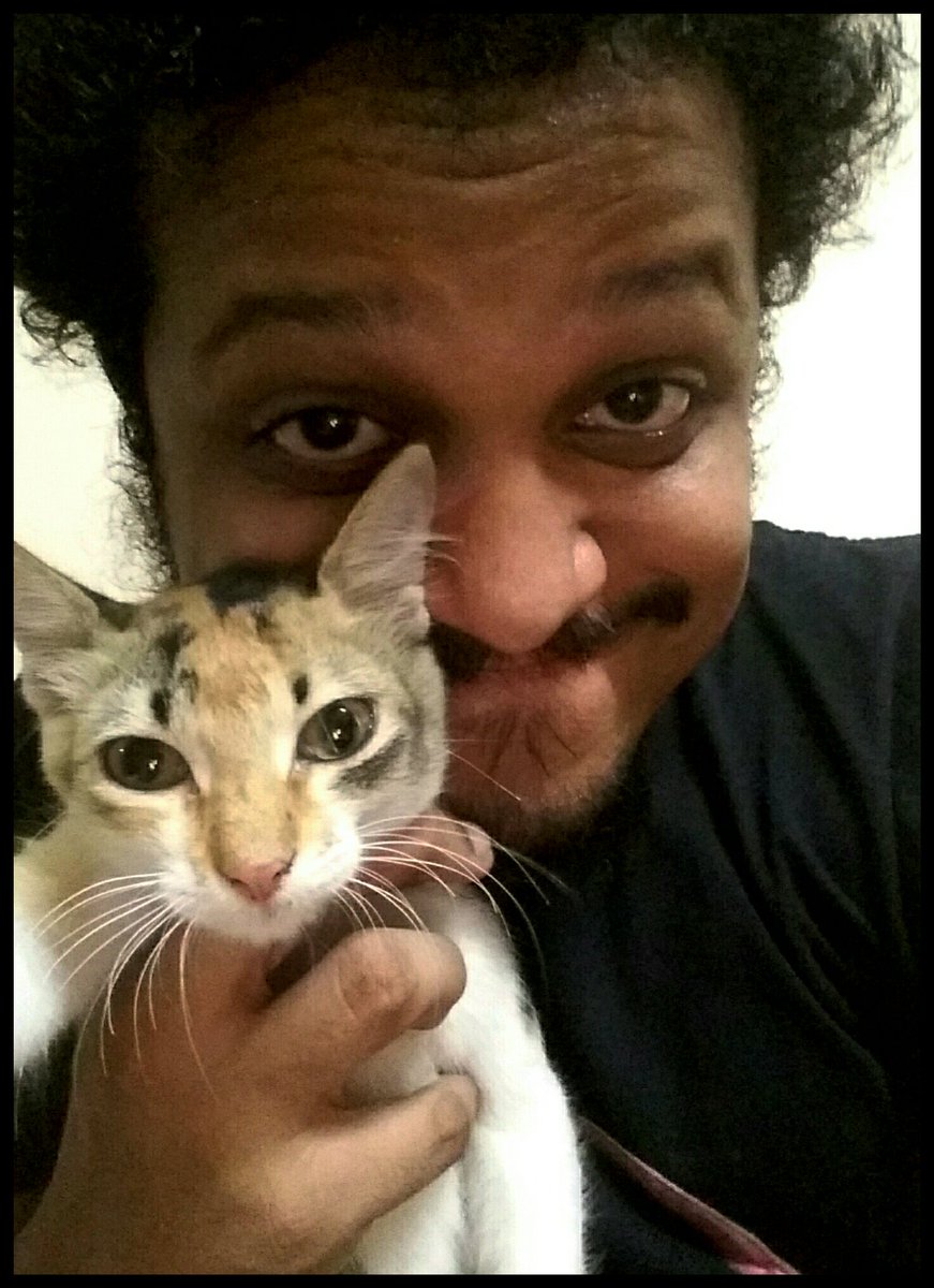 iamAmazingDavid's tweet photo. Today's spirit animal was a cat!
#AmazingDavid #BelieveInMagic #illusionist #LoveWhatIDo #DoWhatILove #Kolkata #mentalism #mentalist #TheShowGoesOn https://t.co/JJnGIyDJLH