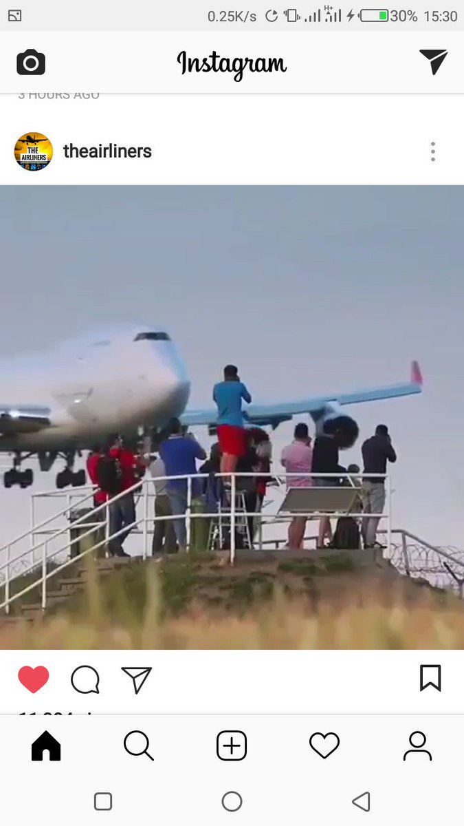 CyrilNdegeya's tweet photo. https://t.co/cDCFs0JNkq. I wish we could have this spotting view in Kigali or Bugesera...@RwandaAirports @RwandaCAA @motaengil @bugesera #RWOT #aviationphotography #aviationlove #avpassion #avgeeks #avbug #aviationrwanda https://t.co/n1dU4gjUw5