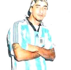 WalterElKun16's tweet photo. Arranca el mundial con clase y fijate como se hace #DandoClase #VamosArgentina!!! #ElOriginal es #Mundial #Rusia2018 #Distinto @romansivori #RomanElOriginal #PoneElOriginal ⚽🏆🎶🎤😘😉💯 https://t.co/QhNCTxmcZC