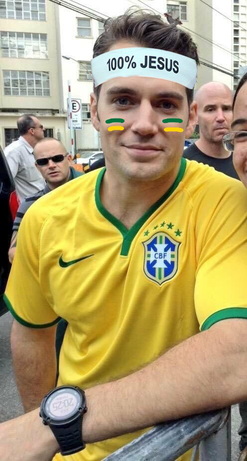 _mikaa_'s tweet photo. Ok Portugal cês ficam com o Shawn  mas o Superman é nosso caralho #WorldCupRussia2018 https://t.co/6WjiAXNb1W