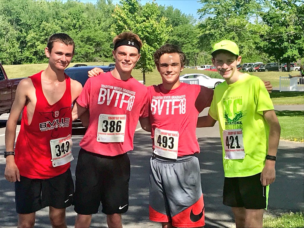 BvilleXCTF's tweet photo. BVXCTF at the Swamp Rat 5k #alwaysreppin https://t.co/3NNbbflYEZ