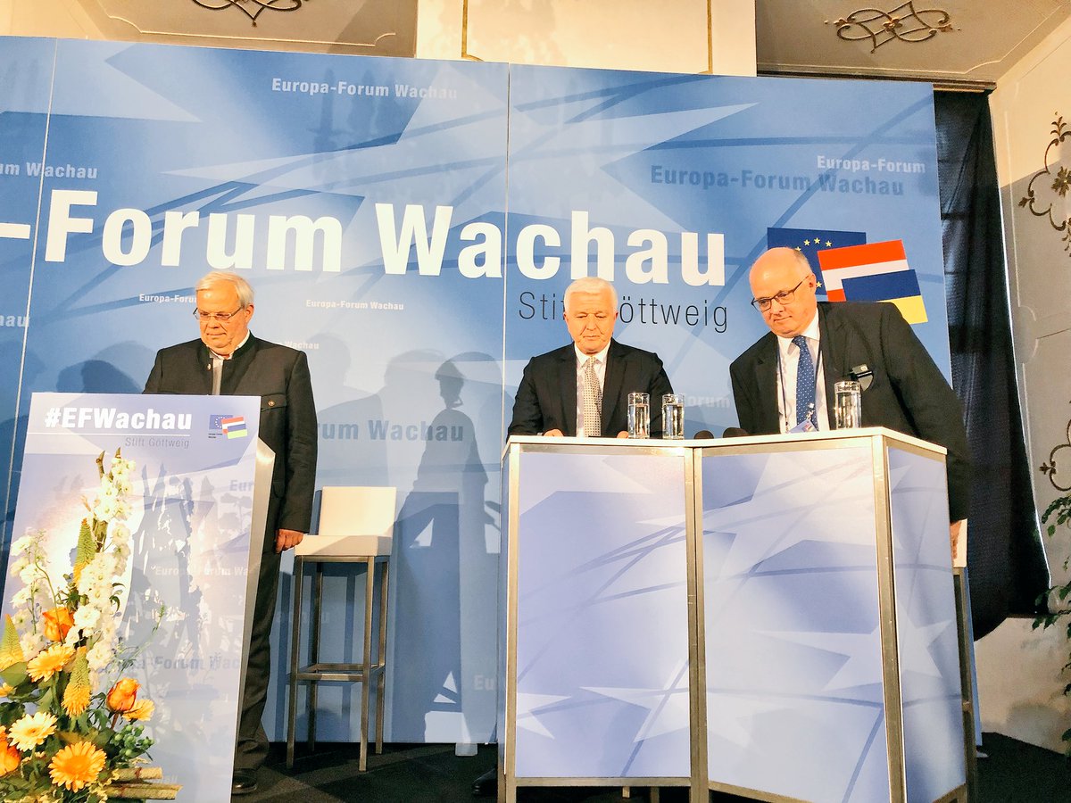 EichtingerM's tweet photo. Final Day of #EuropaForumWachau 2018!focusing on security concerns &amp; the fight against illegal migration; „A Europe that protects“: @sebastiankurz presented priorities of @EU2018AT; high-ranking debate of @anabrnabic @AndrejPlenkovic and PM Duško Marković https://t.co/7yKicaqwsS https://t.co/zBLNL4iGx2