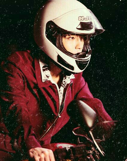 jiso0rable's tweet photo. ✵  .　.* 
 * .  · ·   　 · 
　             Hit
            The
  Road @pledis_17*  ✫ ✷    *  

#CaratSelcaDay
#17CaratSelcaDay 

:Phao here: https://t.co/KP6U70fYK9
