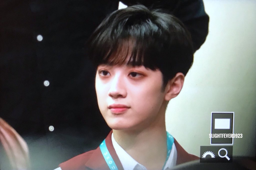 slightfever0923's tweet photo. 180616 
#라이관린 #赖冠霖 #LaiKuanlin 
#워너원 #WANNAONE https://t.co/dZtSbPnr0O