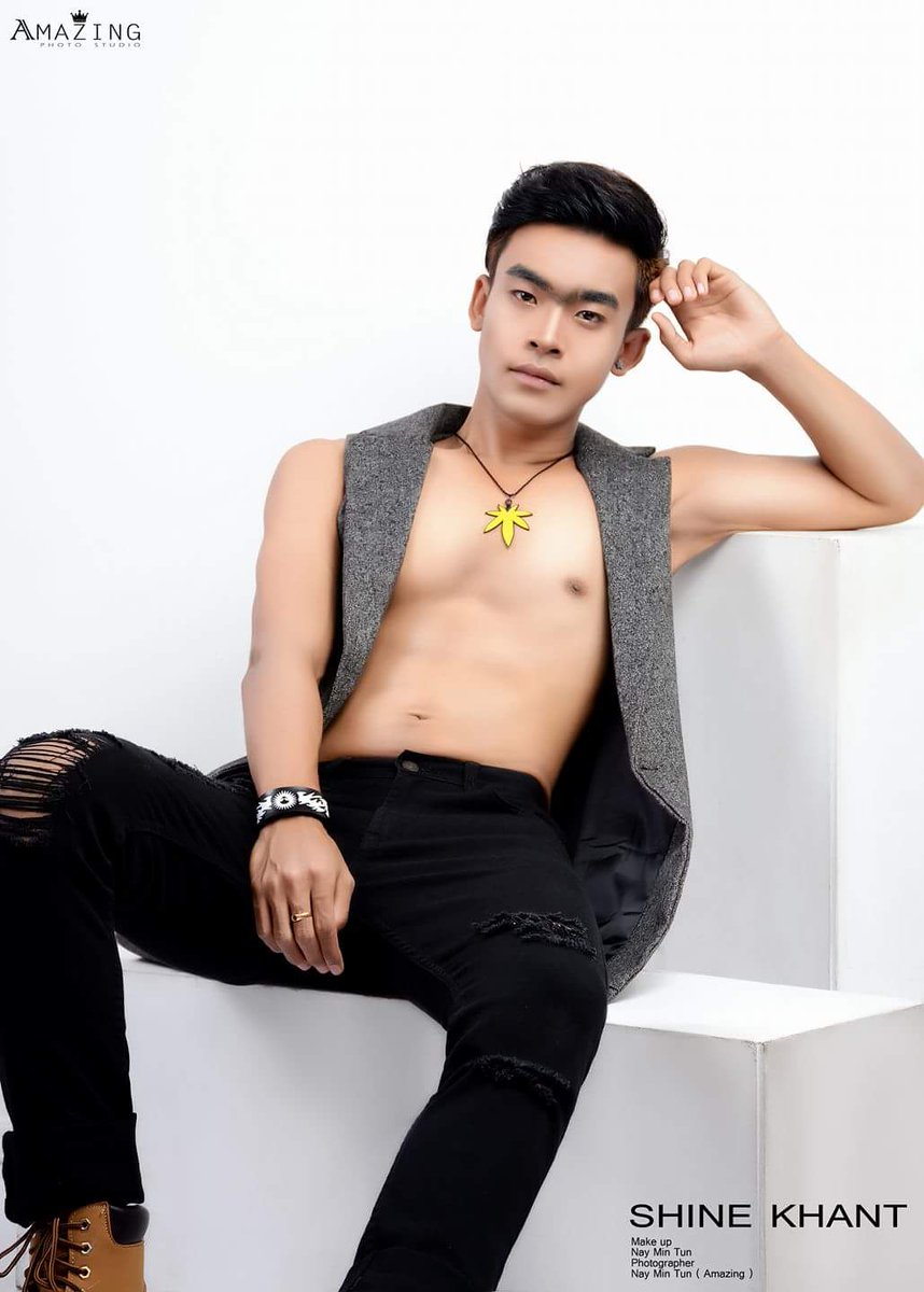 LeeMinThar4's tweet photo. သူ႔ ရဲ႕ HD video 
ၾကည့္မလား? https://t.co/jwG0Aw2Ltt