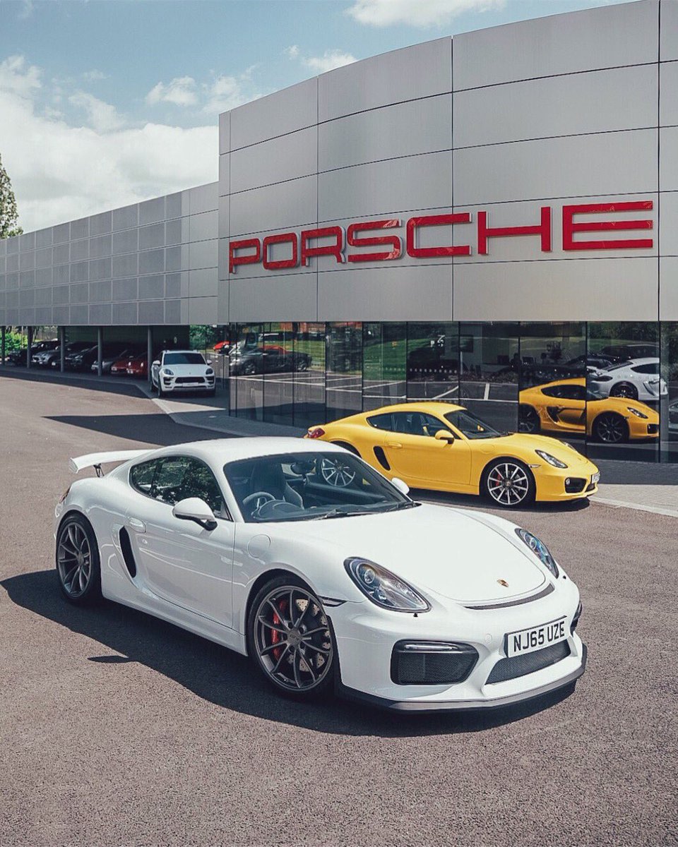 Celebrating #Porsche’s 70th anniversary. Drove in for a service, left with white paint, a 3.8 and a wing. I’ll miss the yellow one, but the #GT4 has always been my dream car and purchasing it on the day of their anniversary seemed fitting ✌🏼#SportsCarTogether #CaymanGT4