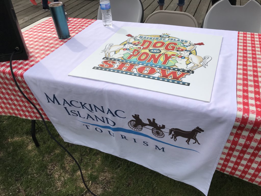 MichiganGonzo's tweet photo. We’re ready for another Big Parade! Lilac Festival time on Mackinac Island with Tim Hygh. @mackinacisle @timhygh @jpgonzocp @amyonthetrail #islandlife #mackinacisland #lilacfest18 #lilacfestival https://t.co/PBOZs2ewxV