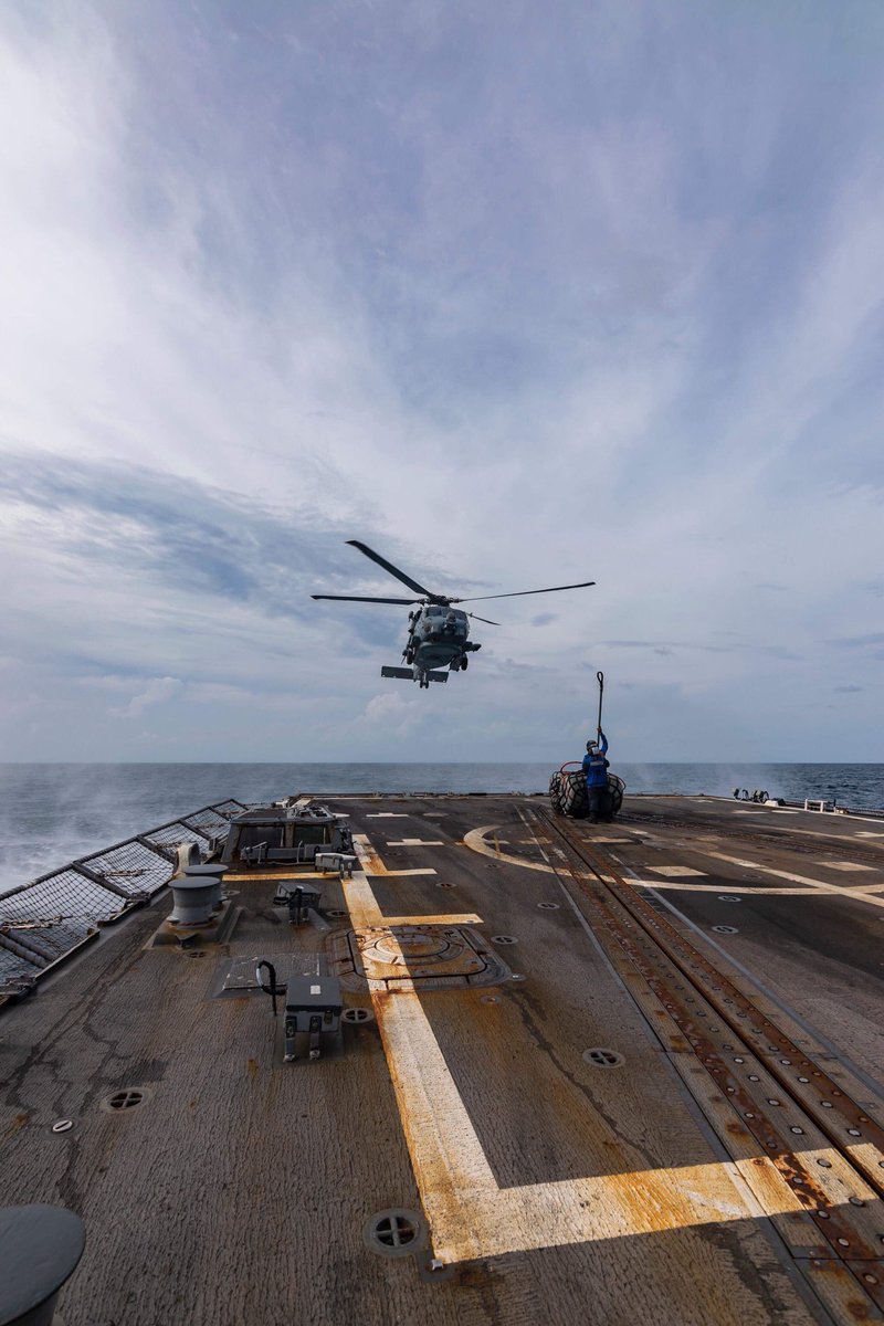 Musashi_fiveone's tweet photo. 📸: Detachment One 

#ReadyProfessionals #FDNF #FlyNavy #mh60r https://t.co/C8Sp7Xnp1B