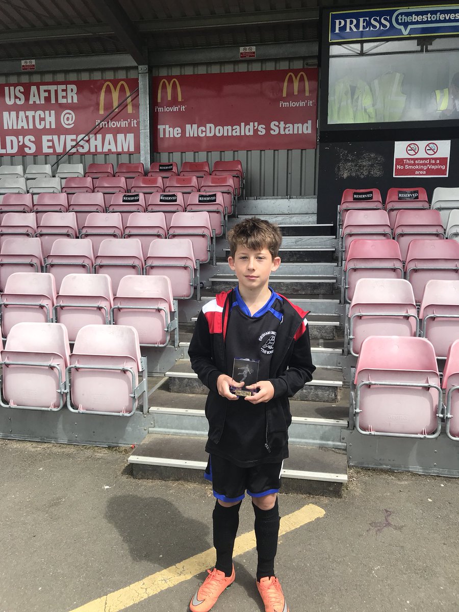 FarmerAppleby's tweet photo. #player’splayer #prouddad #thirdyearrunning @McDonaldsUK https://t.co/2TB4XJpTzE