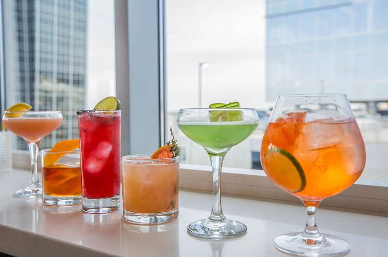 Level7RoofBar's tweet photo. Feels like #summer.
Tastes like summer.
โ๏ธ๐นโ๏ธ๐นโ๏ธ๐น
.
.
#CuratedCocktails #HandCrafted #919drinks #DrinkUpNC #NCDrinks #NCDrinkFinds #drinktherainbow https://t.co/gRjOsAGCY8
