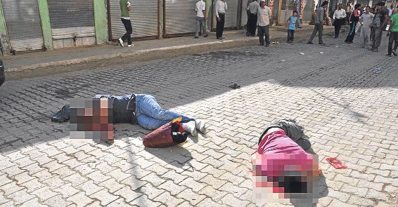 hdp lilere oy verirlken çarşı izninde şehit edilen askerler gelsin gözünüzün önüne..