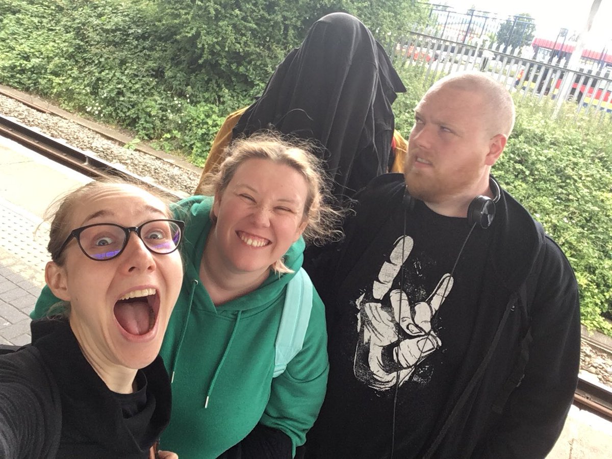 IAmLoudPro's tweet image. About to board our fourth train of the day and we are LOVING IT! ... well... some of us at least! Looking forward to arriving in Hertford for our workshop soon! @HertfordArtsHub #LetUsLeap