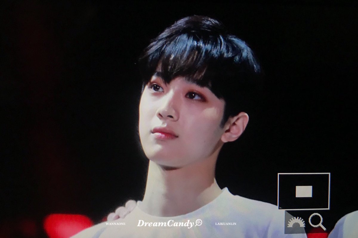dreamcandy0923's tweet photo. 180616 큐브 콘서트 프리뷰

#라이관린 #Laikuanlin #워너원 #WANNAONE https://t.co/L2O5rPnTao