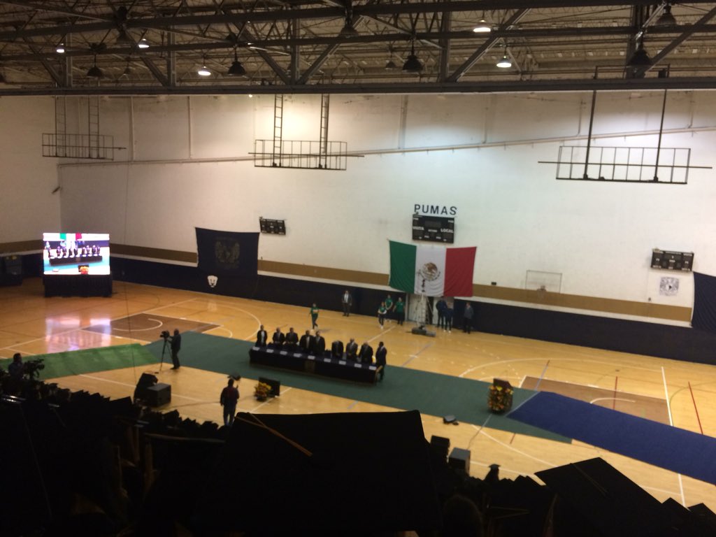 Zairiis's tweet photo. “México Pumas UNIVERSIDAD 🐾”
#recienegresados #admon https://t.co/2RJ0YpJDVO