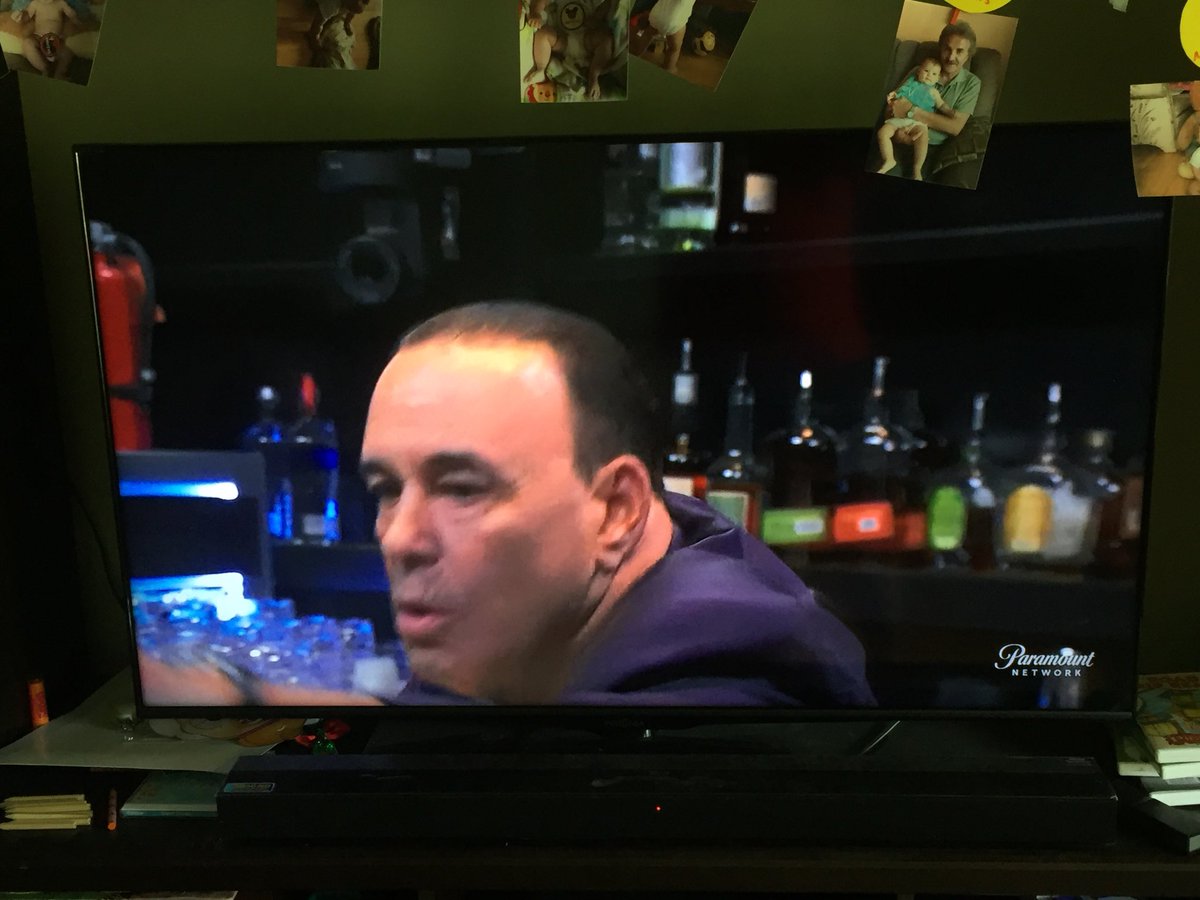 Ferggy55's tweet photo. Nothing beats watching some @BarRescue on a Saturday morning while the family sleeps #TafferTime https://t.co/9nBfAwcsWc