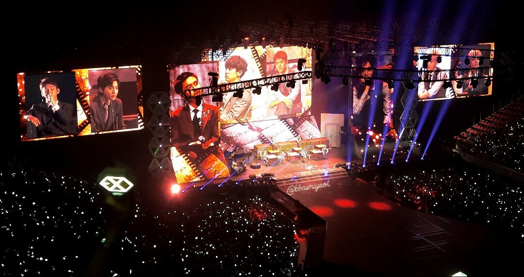 bbaeriyeol's tweet photo. Elyxion in manila 4.28.18 ❤
Cant explain the happiness and hype that i've expericed. The elyxion may be first ever EXO tour that i've been to, but surely this wont be my last 💝

Ps: I SUPER MISS THE BOYS ALREADY
pps: I STILL WANT TO SING BABY SHARK https://t.co/TTXIRhEUru