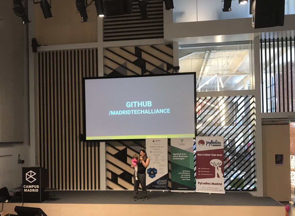 chicainoportuna's tweet photo. #FiestaPyLadies Una alegría ver a @ggarciapaola con Aroa sobre el escenario de @CampusMadrid para hablar de @madridtechall. Las mujeres hablamos de tecnología, creamos alianzas... y conciliamos. Enorme ejemplo. https://t.co/TWQb6tAhkF